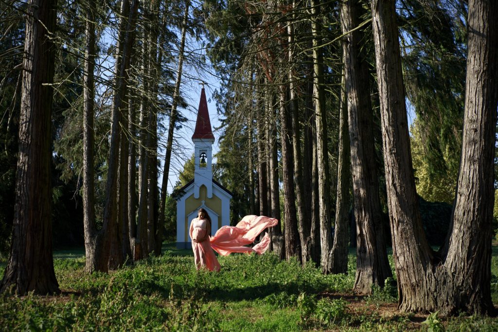 Kismama fotózás – Roncs Attila fotográfus felvétele (12)